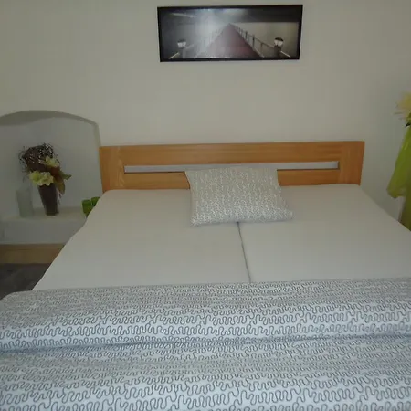 Pod Kotnovem Apartamento